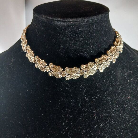 Vintage Jewelry - Vintage Silver Tone Rhinestone Women's Chunky Choker Necklace